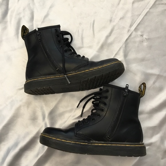 Dr. Martens Zavala Big Kid Combat Boot Size 2 - Picture 7 of 13